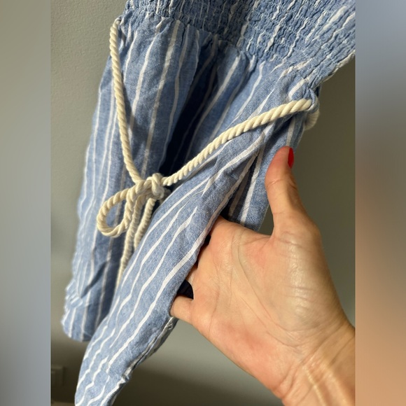 F21 | Nautical style dress with cord belt - Picture 5 of 9